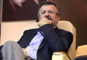 داورزنی: 100 درصد سهام سرخابیها واگذار میشود/ بودجه جداگانهای برای سرمربی فوتبال نداریم