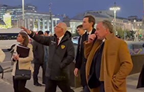 ویدیو/ گشت و گذار ویتکاف و کوشنر در خیابان‌های مسکو