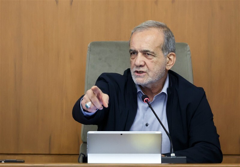 اعتراضات مردمی؛ دستور پزشکیان به وزارتخانهها اعتراضات مردمی؛ دستور پزشکیان به وزارتخانهها