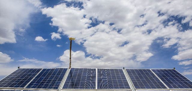 تولید ۱۱ هزار مگاوات انرژی خورشیدی در دستور کار وزارت نیرو تولید ۱۱ هزار مگاوات انرژی خورشیدی در دستور کار وزارت نیرو