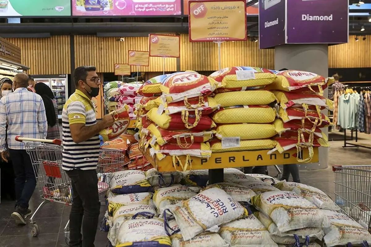 این دهکها از فردا با اعتبار کالابرگ خرید کنند این دهکها از فردا با اعتبار کالابرگ خرید کنند