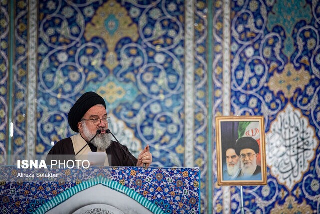سید احمد خاتمی: سربازان ترامپ ۳۵۰ مسجد، ۲۰ حسینیه، امامزاده و قرآن، ۱۲۶ مصلا، ۸۱ منزل و دفتر امام جمعه را به آتش کشیدند سید احمد خاتمی: سربازان ترامپ ۳۵۰ مسجد، ۲۰ حسینیه، امامزاده و قرآن، ۱۲۶ مصلا، ۸۱ منزل و دفتر امام جمعه را به آتش کشیدند