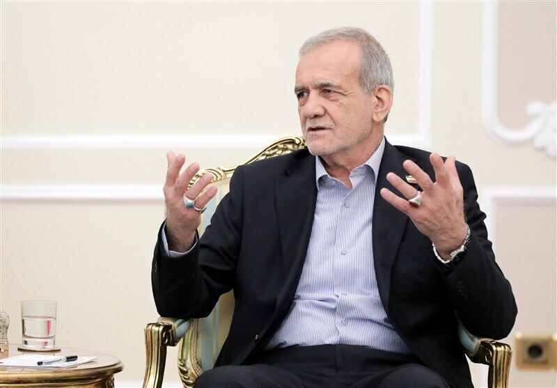 پزشکیان در واکنش به اظهارات ترامپ: تعرض به رهبر انقلاب بهمنزله جنگ تمام عیار با ملت ایران است پزشکیان در واکنش به اظهارات ترامپ: تعرض به رهبر انقلاب بهمنزله جنگ تمام عیار با ملت ایران است