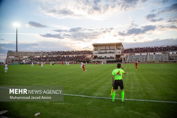 نامه پرسپولیس به سازمان لیگ؛ در تهران با سپاهان بازی میکنیم نامه پرسپولیس به سازمان لیگ؛ در تهران با سپاهان بازی میکنیم