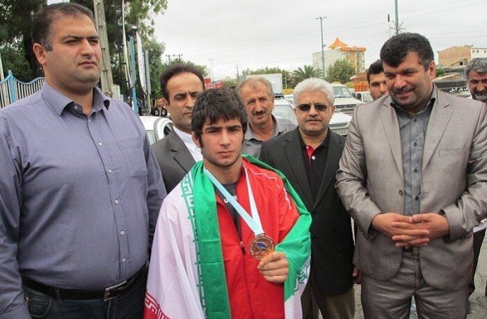 قهرمان کشتی آسیا در انفجار گاز درگذشت قهرمان کشتی آسیا در انفجار گاز درگذشت