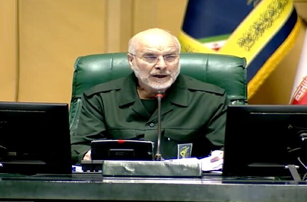 قالیباف در واکنش به اقدام اتحادیه اروپا علیه سپاه: ارتش کشورهای اروپایی گروه تروریستی محسوب میشوند قالیباف در واکنش به اقدام اتحادیه اروپا علیه سپاه: ارتش کشورهای اروپایی گروه تروریستی محسوب میشوند