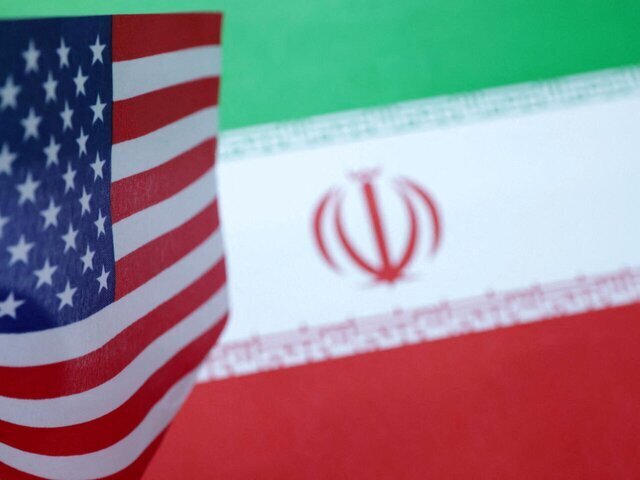 الجزیره: در مورد تهدیدات اخیر آمریکا، لحن دیپلماتیک بر لحن نظامی غلبه پیدا کرده | طرف ایرانی در حال بررسی پیشنهاد مذاکرات مستقیم است الجزیره: در مورد تهدیدات اخیر آمریکا، لحن دیپلماتیک بر لحن نظامی غلبه پیدا کرده | طرف ایرانی در حال بررسی پیشنهاد مذاکرات مستقیم است