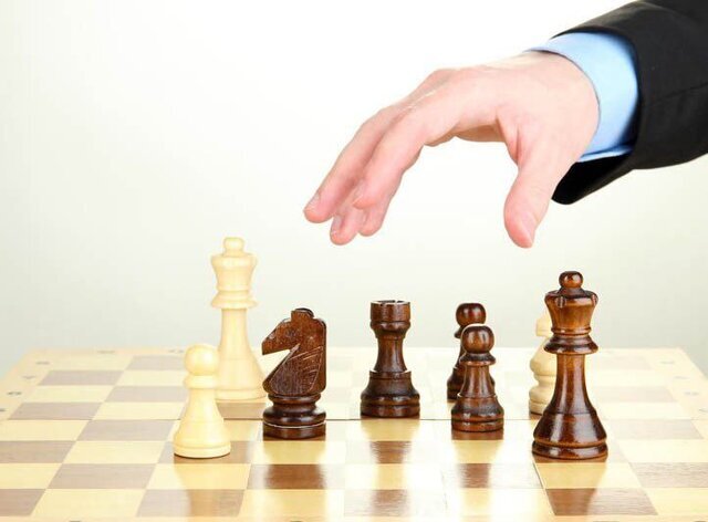 مقام سابق وزارت خارجه: ایران از امشب نیروهای مسلّح را در بالاترین سطح آمادهباش در ماهها و روزهای اخیر حفظ خواهد کرد مقام سابق وزارت خارجه: ایران از امشب نیروهای مسلّح را در بالاترین سطح آمادهباش در ماهها و روزهای اخیر حفظ خواهد کرد