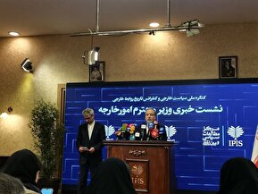 توضیحات عراقچی درباره حضور فرمانده سنتکام در مذاکرات مسقط