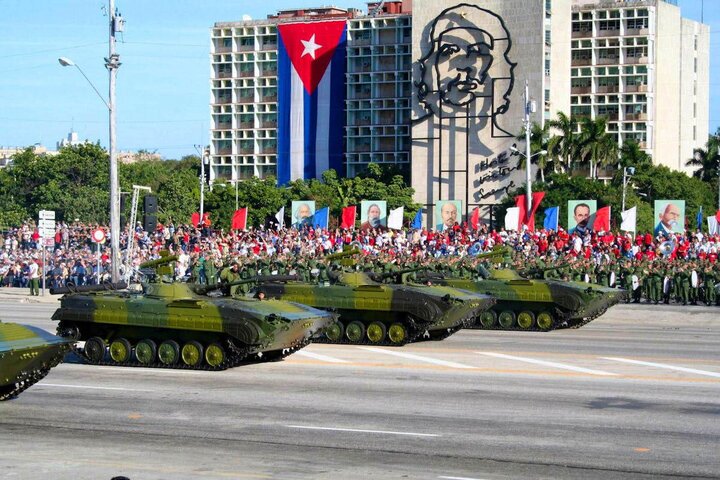 کوبا آماده مقابله با هر گونه سناریو از سوی آمریکا کوبا آماده مقابله با هر گونه سناریو از سوی آمریکا