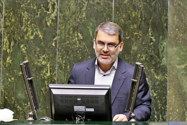 یارانه نان دو برابر کل منابع نفت است یارانه نان دو برابر کل منابع نفت است