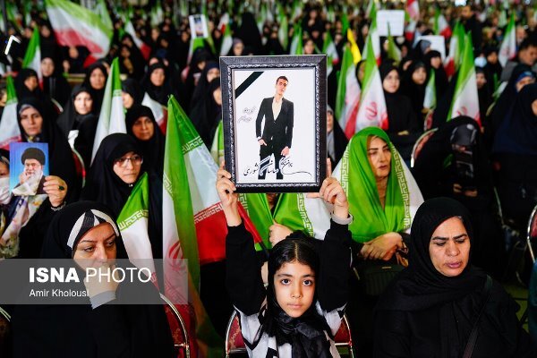 تصاویر/ مراسم چهلم جانباختگان حوادث دی ماه