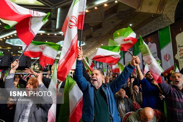 تصاویر/ مراسم چهلم جانباختگان حوادث دی ماه