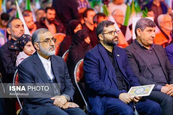 تصاویر/ مراسم چهلم جانباختگان حوادث دی ماه