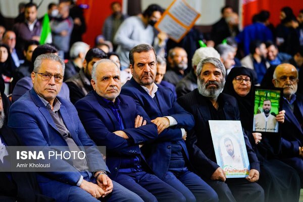 تصاویر/ مراسم چهلم جانباختگان حوادث دی ماه