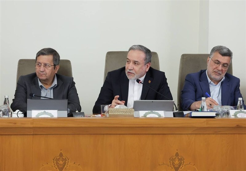 گزارش عراقچی از روند مذاکرات به هیئت دولت گزارش عراقچی از روند مذاکرات به هیئت دولت