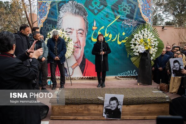 مراسم تشییع پیکر «رضا رویگری» مراسم تشییع پیکر «رضا رویگری»