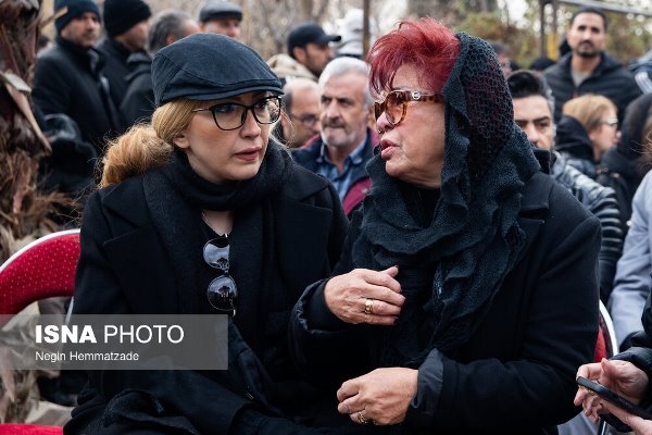 مراسم تشییع پیکر «رضا رویگری» مراسم تشییع پیکر «رضا رویگری»