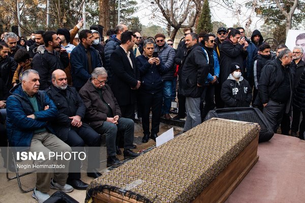 مراسم تشییع پیکر «رضا رویگری» مراسم تشییع پیکر «رضا رویگری»