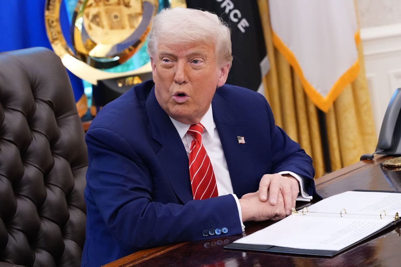 ترامپ: ونزوئلاییها هیچ نفتی ندارند؛ این ما هستیم که نفت را میگیریم ترامپ: ونزوئلاییها هیچ نفتی ندارند؛ این ما هستیم که نفت را میگیریم