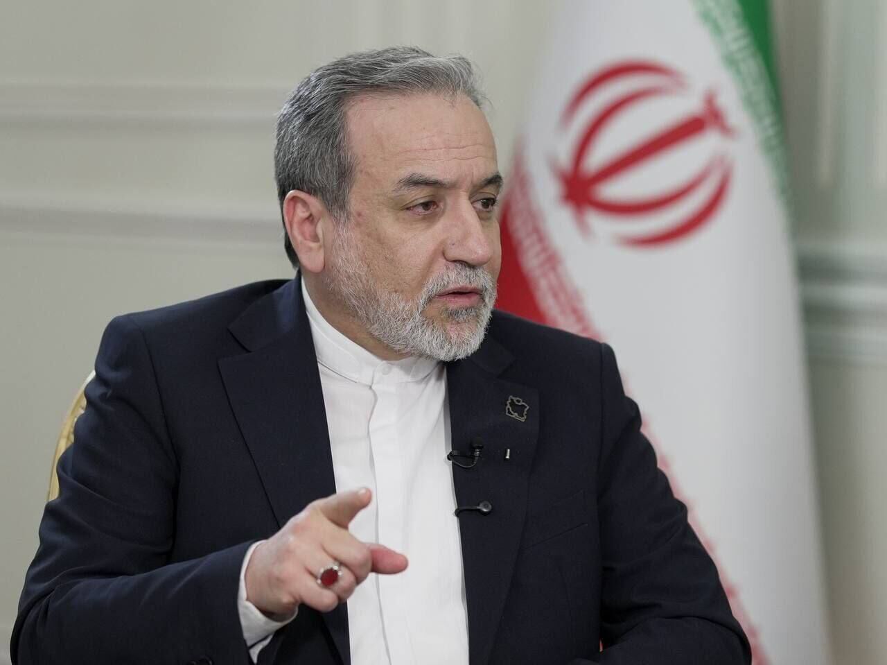 قدردانی عراقچی از محسن چاوشی؛ صدای ایران سرافراز ما شدید قدردانی عراقچی از محسن چاوشی؛ صدای ایران سرافراز ما شدید