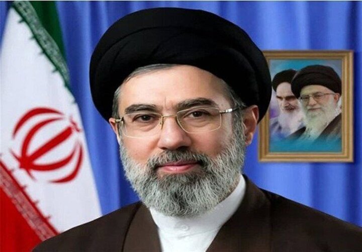 اولین پیام آیت الله سید مجتبی خامنهای تا دقایقی دیگر اولین پیام آیت الله سید مجتبی خامنهای تا دقایقی دیگر