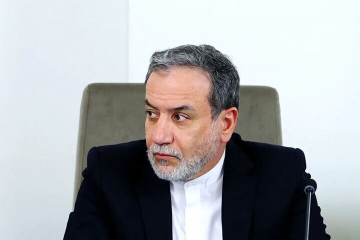 عراقچی: متجاوزان تاکنون به ۵۳ بیمارستان حمله و آنها را تخریب کردهاند عراقچی: متجاوزان تاکنون به ۵۳ بیمارستان حمله و آنها را تخریب کردهاند