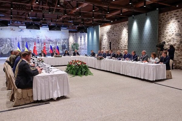 آنکارا آماده میزبانی از مذاکرات روسیه و اوکراین آنکارا آماده میزبانی از مذاکرات روسیه و اوکراین