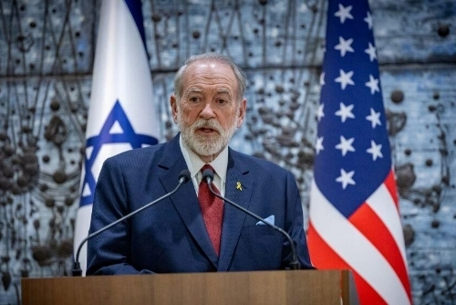 تقلای سفیر آمریکا در اسرائیل برای توجیه سخنان جنجالیاش درباره «نیل تا فرات» تقلای سفیر آمریکا در اسرائیل برای توجیه سخنان جنجالیاش درباره «نیل تا فرات»