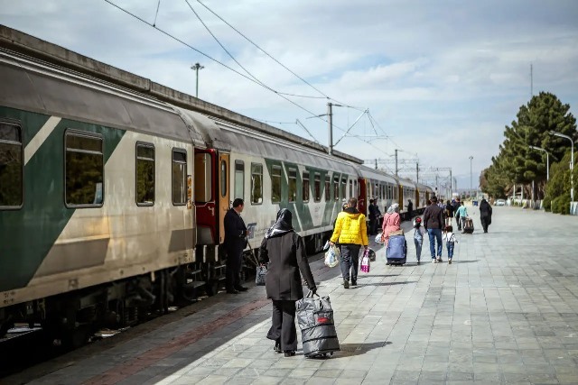 اعلام زمان پیشفروش بلیت قطارهای نوروزی اعلام زمان پیشفروش بلیت قطارهای نوروزی