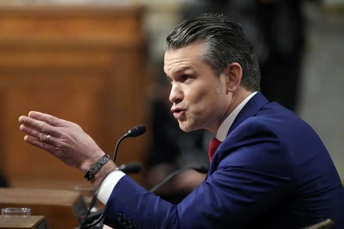 وزیر جنگ آمریکا: ایران فرصتی برای توافق دارد وزیر جنگ آمریکا: ایران فرصتی برای توافق دارد