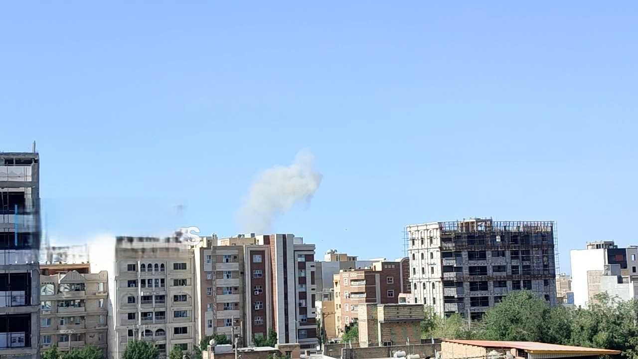 رادیو دزفول مورد اصابت موشک قرار گرفت رادیو دزفول مورد اصابت موشک قرار گرفت