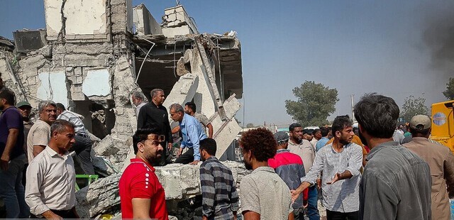 معاون دفتر پزشکیان: دستاورد ترامپ برای کمک به مردم در ساعات اولیه تجاوز، شهادت بیش از ۵٠ کودک است! معاون دفتر پزشکیان: دستاورد ترامپ برای کمک به مردم در ساعات اولیه تجاوز، شهادت بیش از ۵٠ کودک است!
