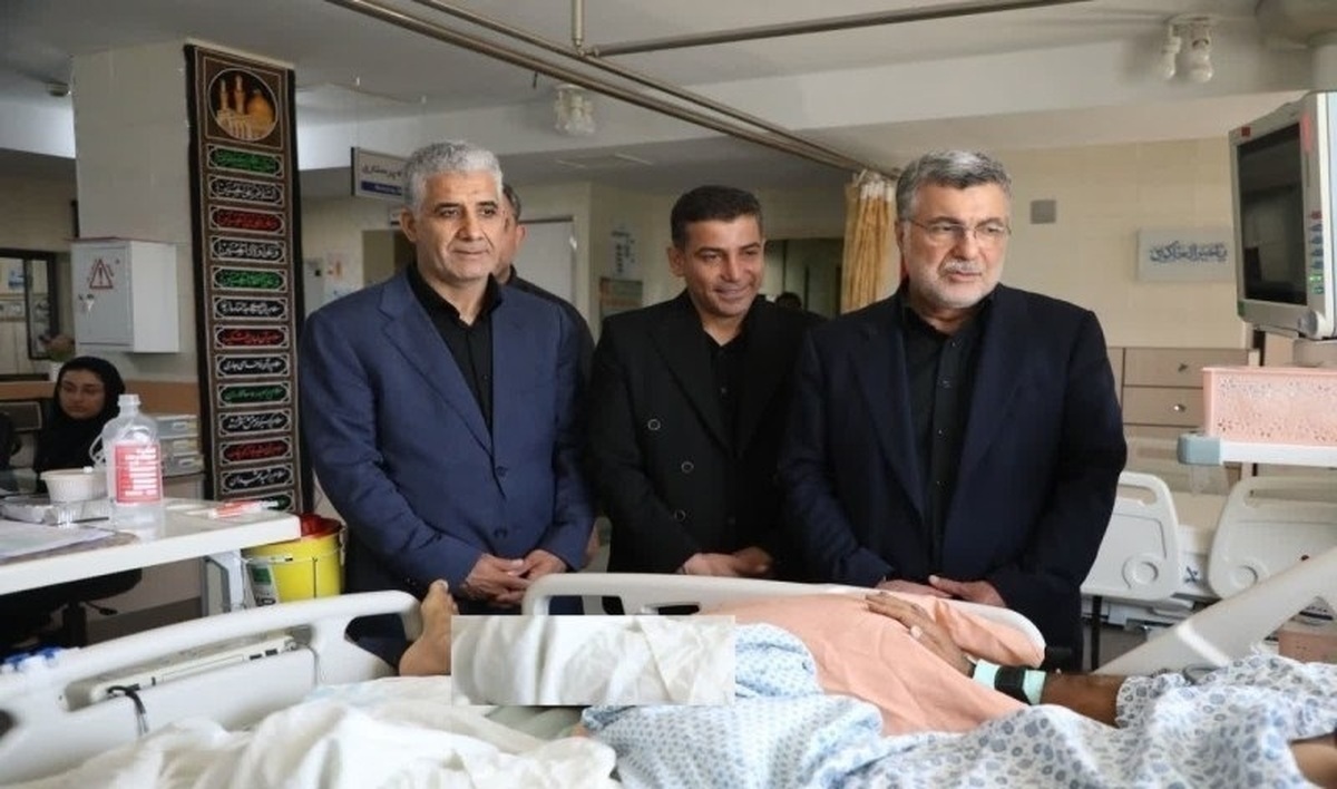 شهادت نزدیک به ۷۰۰ تن از شهروندان غیرنظامی، در جنگ تحمیلی ۱۲ روزه