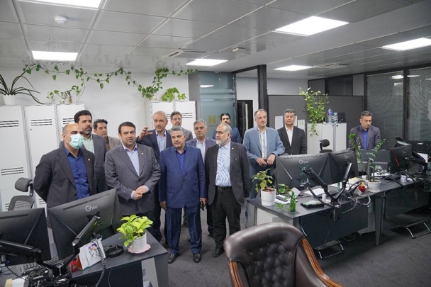 تاکید مدیرعامل بانک ملی ایران بر پایداری سرویس‌های فناوری اطلاعات بانک