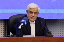 یکی از مهمترین اولویتهای مناطق آزاد، توسعه همکاریهای اقتصادی با کشورهای همسایه است یکی از مهمترین اولویتهای مناطق آزاد، توسعه همکاریهای اقتصادی با کشورهای همسایه است