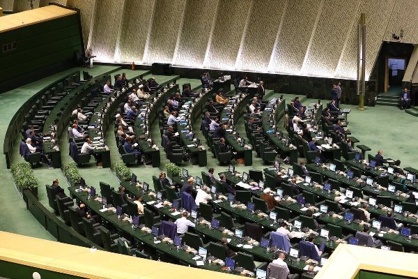 اصلاح طرح تشدید مجازات همکاری با کشورهای متخاصم در مجلس اصلاح طرح تشدید مجازات همکاری با کشورهای متخاصم در مجلس