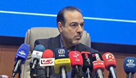 ویدیو/ معاون وزیر به یک خبرنگار: «یه الف بچه حرف مفت میزنه!»
