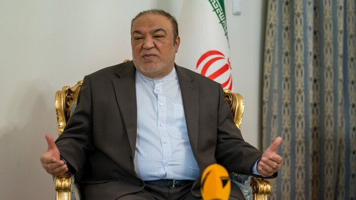 معاون سابق وزارت خارجه: شهید رئیسی و امیر عبداللهیان به شخصه با روسیه درباره فلفل دلمه‌ای مذاکره کرده بودند