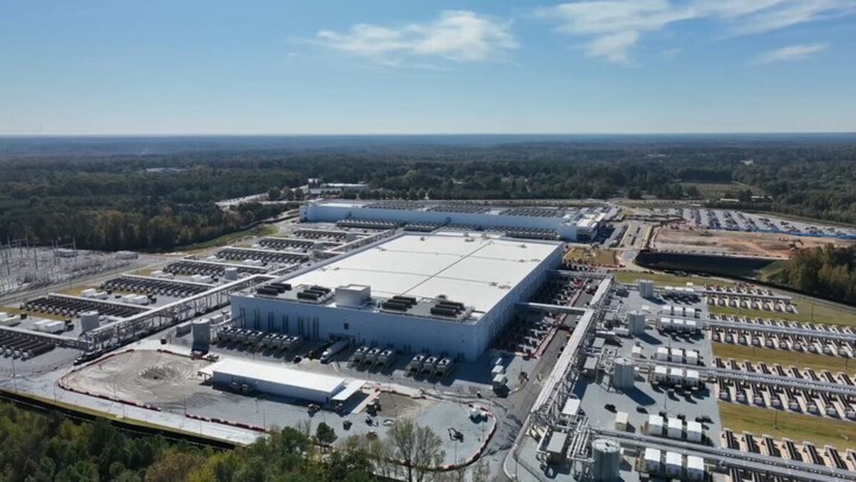 مایکروسافت بزرگ‌ترین مغز مصنوعی جهان را ساخت!