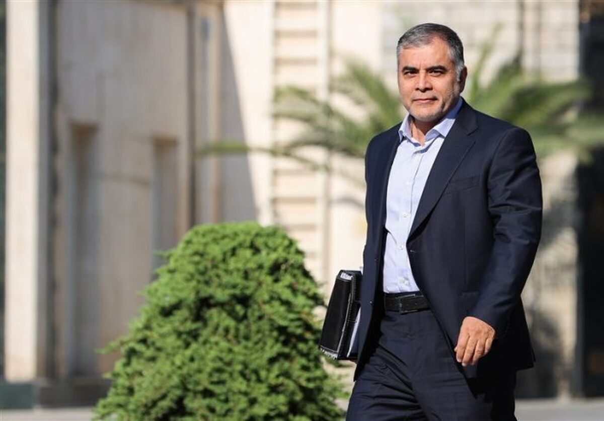 وزیر نفت: بنزین سوپر از هفته آینده در بورس عرضه می‌شود