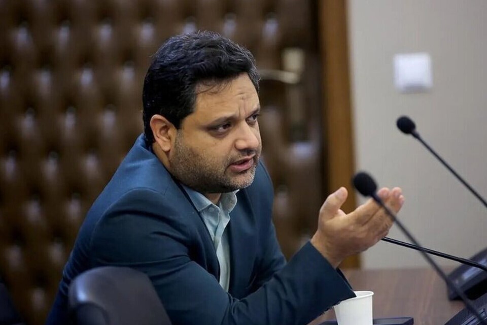 سوزنچی، عضو شورای عالی انقلاب فرهنگی: به نظر میرسد قانون حجاب که در مجلس تصویب شده، قابلیت اجرا ندارد سوزنچی، عضو شورای عالی انقلاب فرهنگی: به نظر میرسد قانون حجاب که در مجلس تصویب شده، قابلیت اجرا ندارد