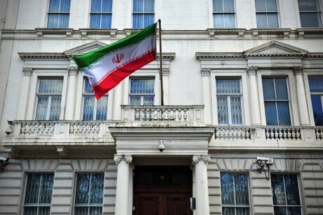 سفارت ایران: انگلیس در سمت درست تاریخ بایستد سفارت ایران: انگلیس در سمت درست تاریخ بایستد