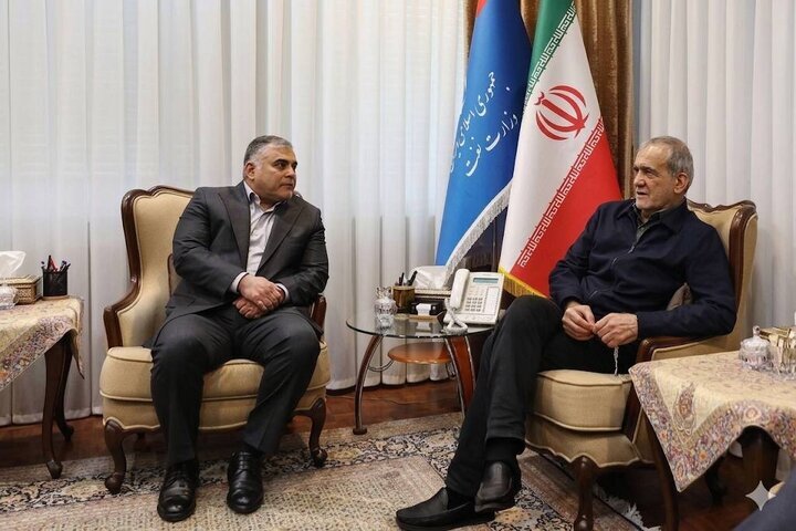 بازدید میدانی پزشکیان از وزارت نفت بازدید میدانی پزشکیان از وزارت نفت