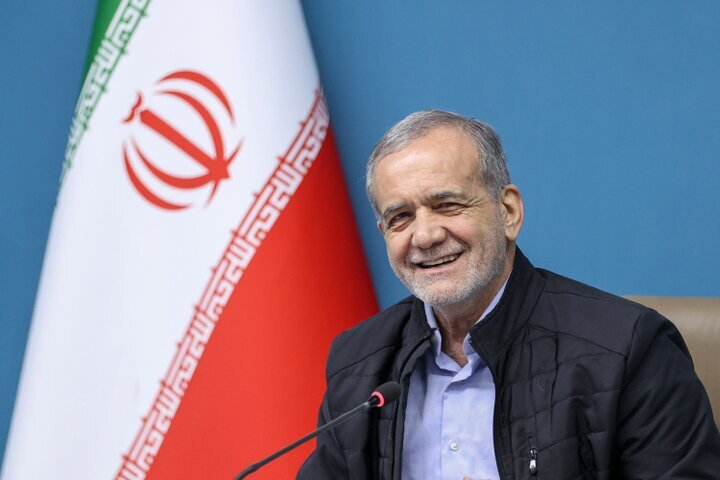 پیام تبریک پزشکیان در پی قهرمانی ملیپوشان کشتی آزاد و فرنگی پیام تبریک پزشکیان در پی قهرمانی ملیپوشان کشتی آزاد و فرنگی