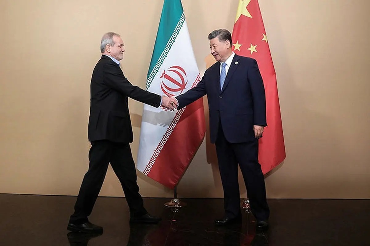 آسوشیتدپرس: چین آمادگی خود را برای دریافت اورانیوم غنی‌شده از ایران اعلام کرد