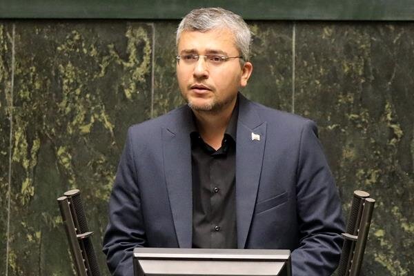 سخنگوی کمیسیون امنیت ملی مجلس: امنیت جزیره خارگ به طور کامل برقرار است