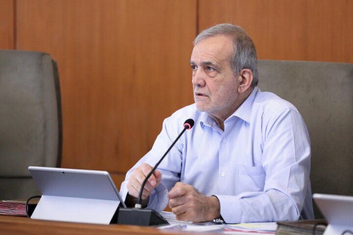 پزشکیان: کشورهای منطقه نگذارند دشمن جنگ را از کشورشان اداره کند پزشکیان: کشورهای منطقه نگذارند دشمن جنگ را از کشورشان اداره کند