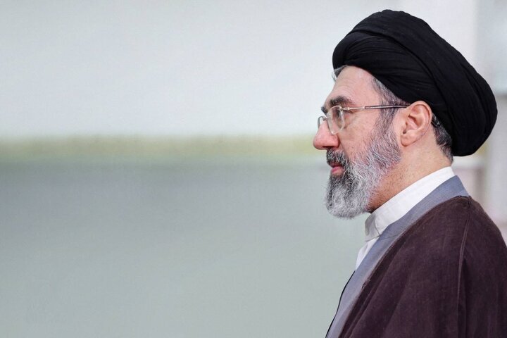 ضرغامی: از سلامتی کامل رهبر انقلاب اطلاع دقیق دارم | کارشناسان ضبط تصویر و صوت از ایشان را فعلاً بهلحاظ امنیتی به صواب نمیدانند ضرغامی: از سلامتی کامل رهبر انقلاب اطلاع دقیق دارم | کارشناسان ضبط تصویر و صوت از ایشان را فعلاً بهلحاظ امنیتی به صواب نمیدانند