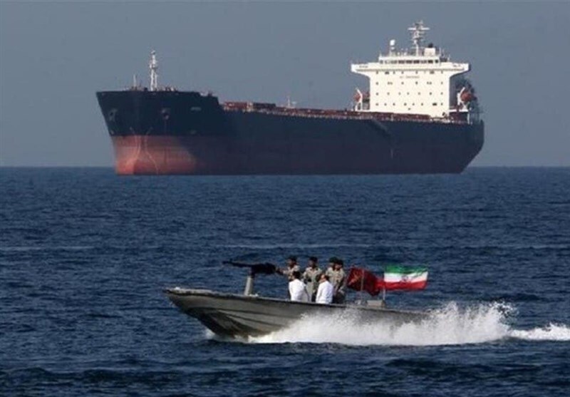ارتش: نفتکش ایرانی «سیلی سیتی» با حمایت عملیاتی ارتش وارد آبهای سرزمینی ایران شد ارتش: نفتکش ایرانی «سیلی سیتی» با حمایت عملیاتی ارتش وارد آبهای سرزمینی ایران شد